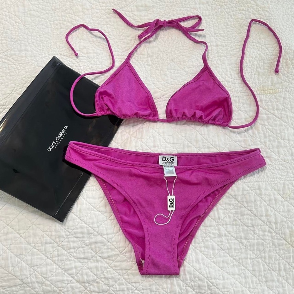 Insane vintage 2000s bright hot plum pink Dolce & Gabbana bikini!